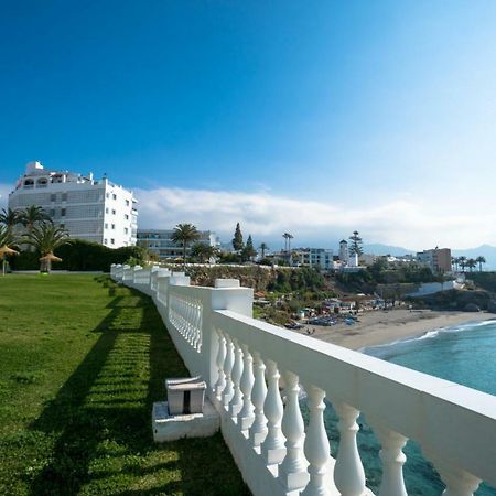 Palmeras 55 Menyber Apartman Nerja Kültér fotó