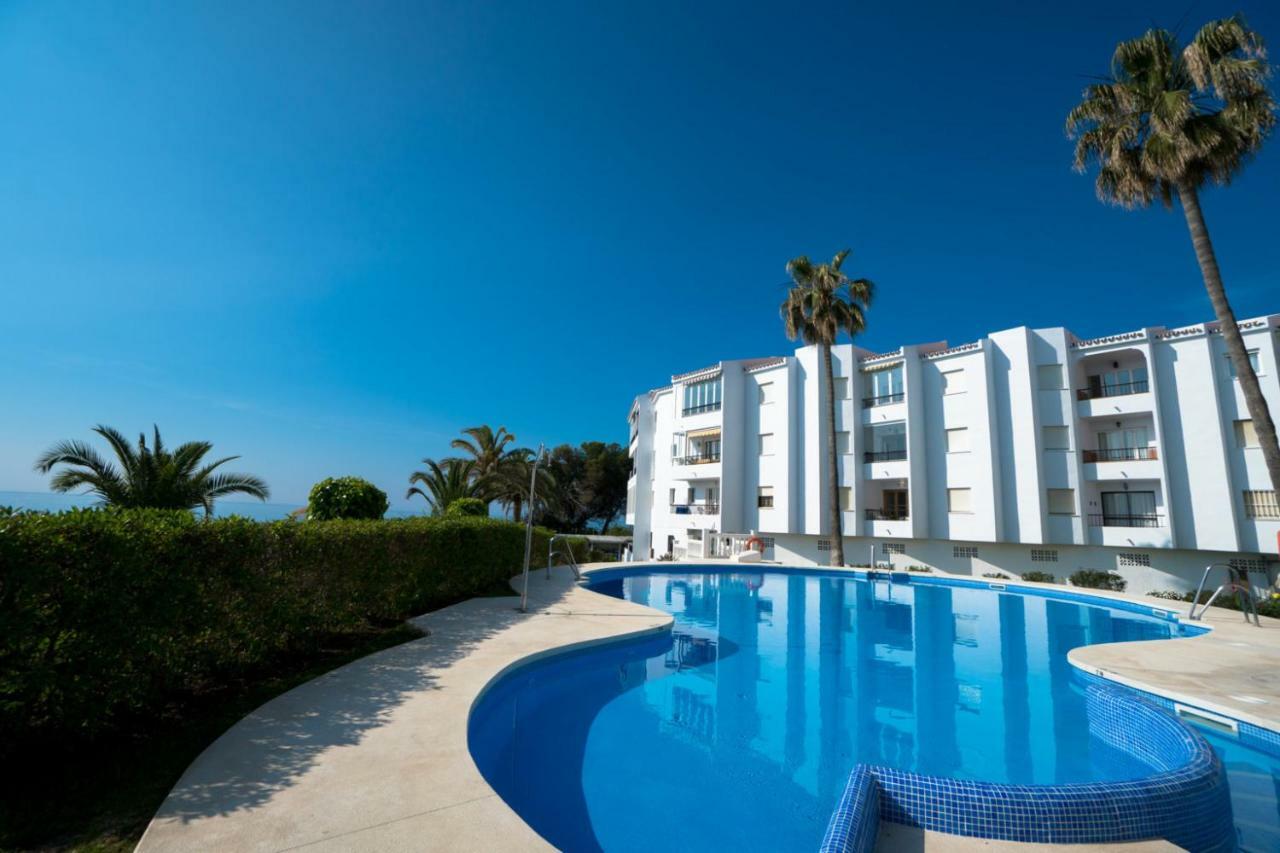 Palmeras 55 Menyber Apartman Nerja Kültér fotó